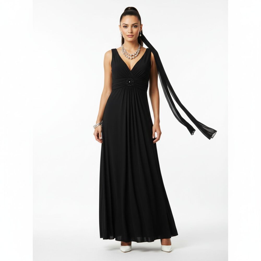 En Focus Studio Black Sleeveless Embellished Chest Maxi Dress 12